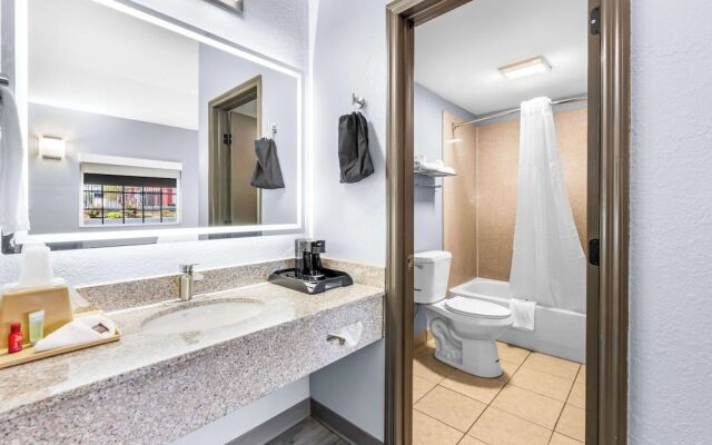 Americas Best Value Inn Lawrenceburg