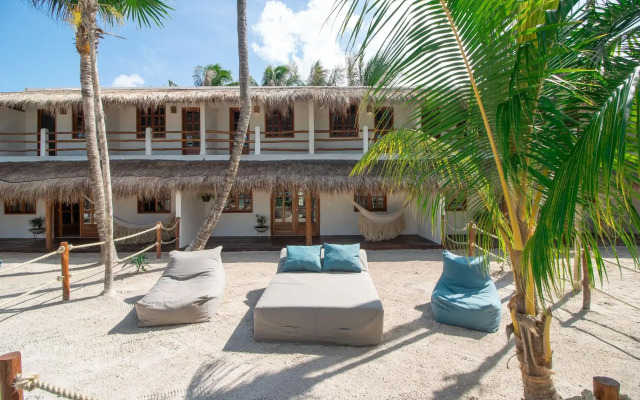 Amaité Beach Hotel