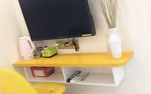 Yueqingnian Apartment
