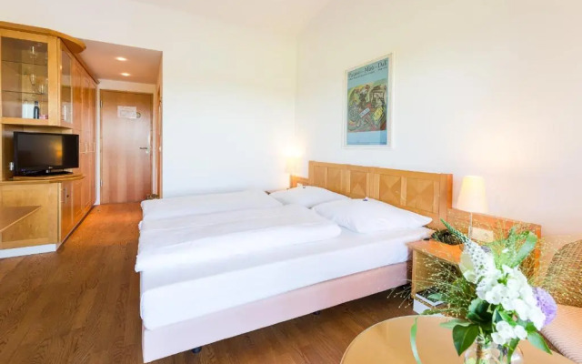 Golfhotel & Restaurant Lindenhof