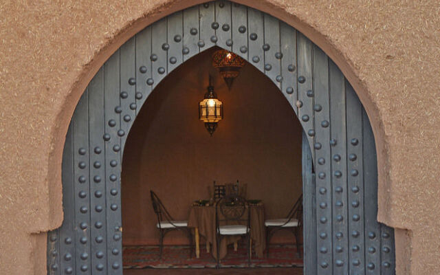 Hotel kasbah sahara services