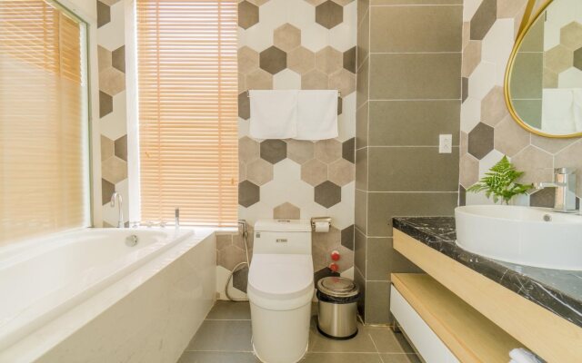 Dalat Home