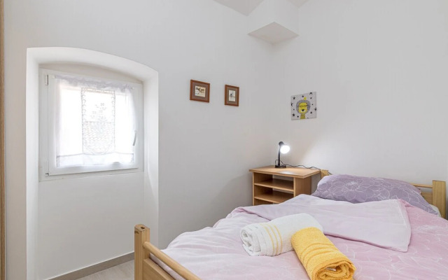 Lovely Apartment Milica 100mt From sea