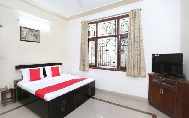 OYO 13428 Home Studios Barogh Valley