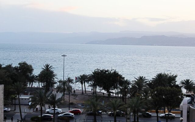Holiday aqaba hotel