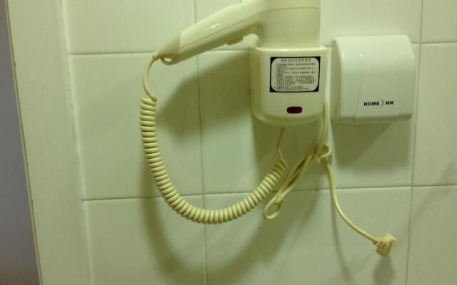 Home Inn (Shenzhen Dongmen Pedestrian Street Shaibu Metro Station)