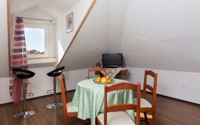 Old Town Sunrise Apartments