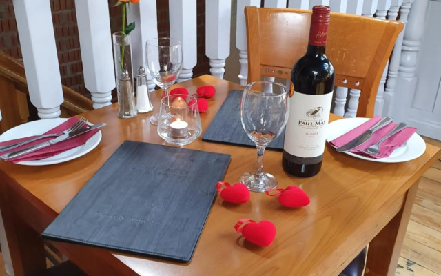 The Uppercross House Hotel