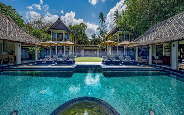 Seseh Beach Villas