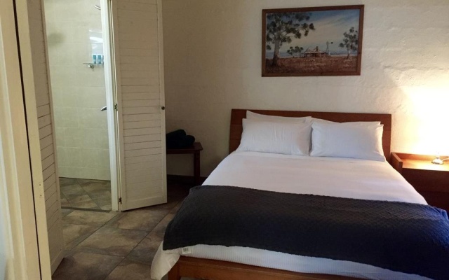 Driftaway Holiday Villas – Guest Rooms – Cairns