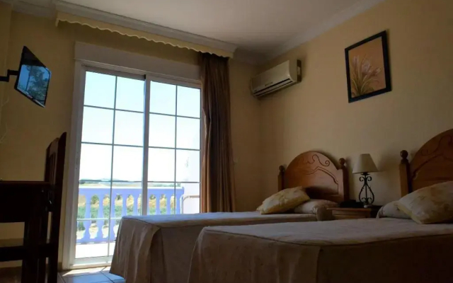 Hotel Arco del Sol