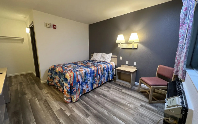 Regency Inn