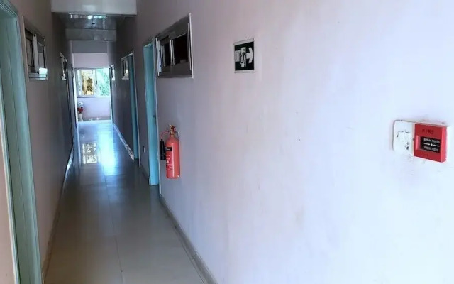 Emej Hotel