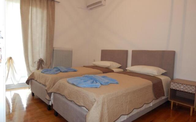 Cozy apartment for 3-6 people-Center Tripoli