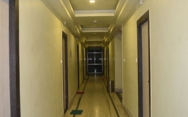 Hotel Mamoni Group