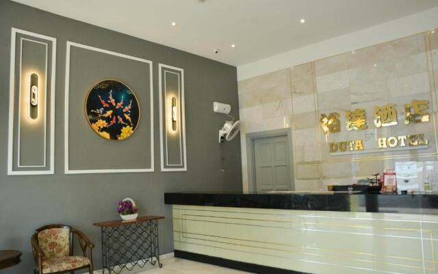 Duta Hotel