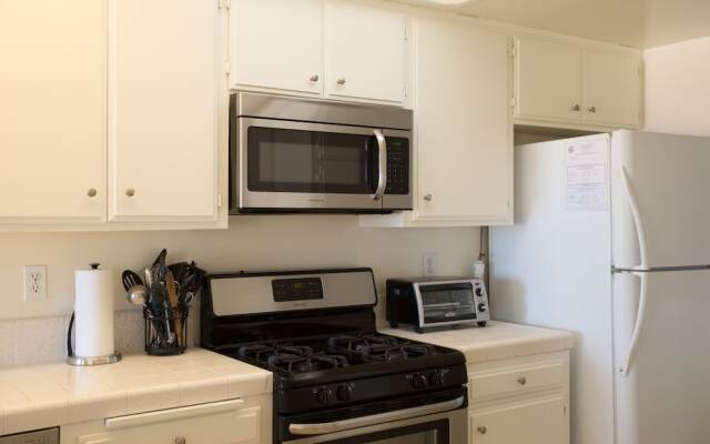 404 E. Oceanfront (68449)