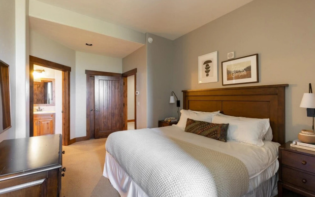 Ski Hill Road 2 - Twin Chutes