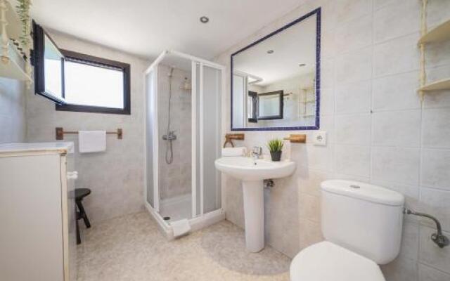 Villa Can Jaume Peso / Can Gosp