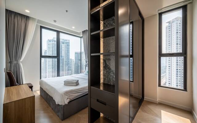 Bluesky Lumiere Riverside Luxury