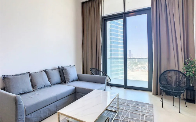 Stunning Apt with Balcony - Dubai Mall access
