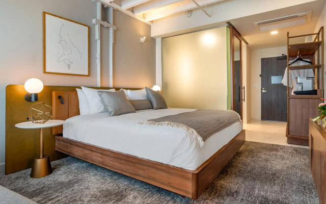 ONE11 Hotel