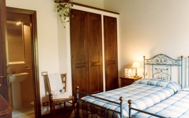 Montespertoli Apartments