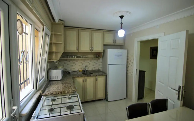 Yilmaz Apart Istanbul