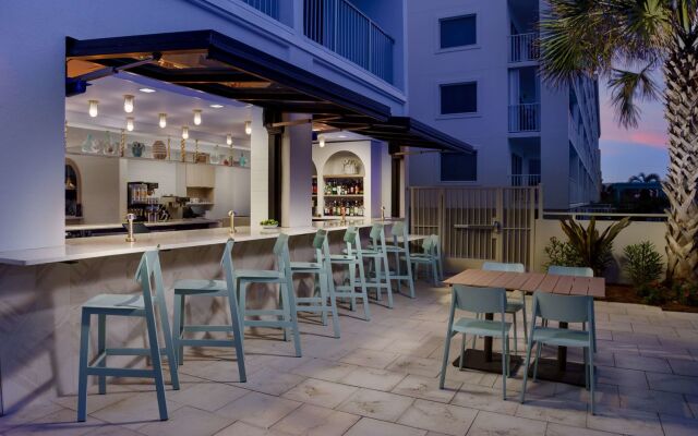 Beal House Fort Walton Beach, Tapestry Collection by Hilton