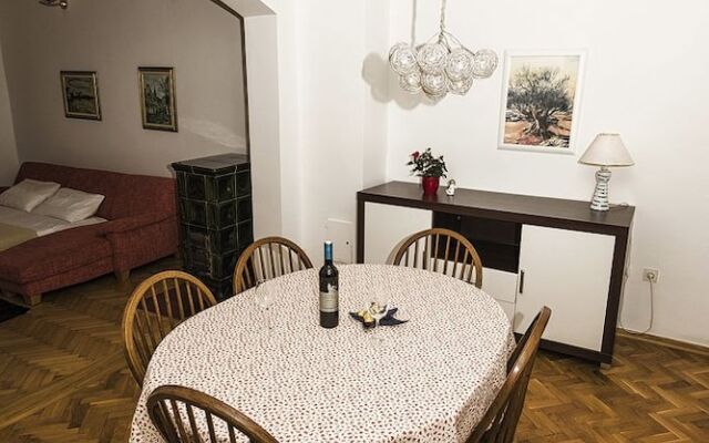 Apartment 1366