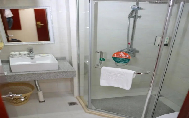 GreenTree Inn Jiangsu Suzhou Yangchenghu Qianshuiwan Express Hotel