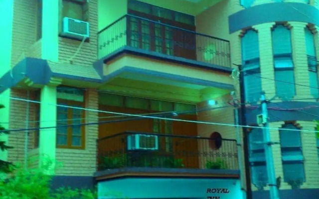Hotel Royal Inn