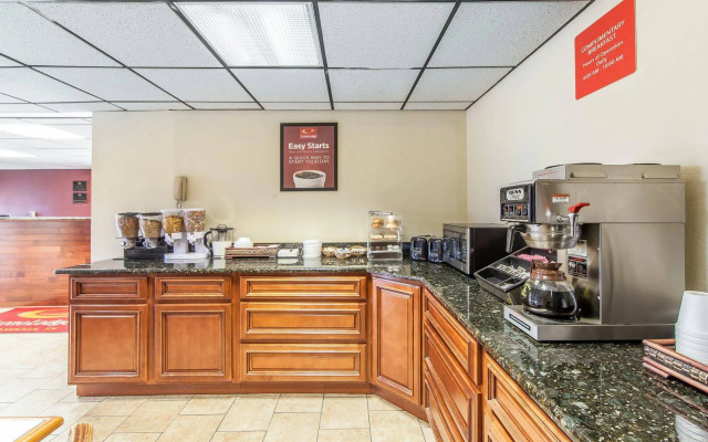 Econo Lodge Chattanooga Northeast - Ooltewah