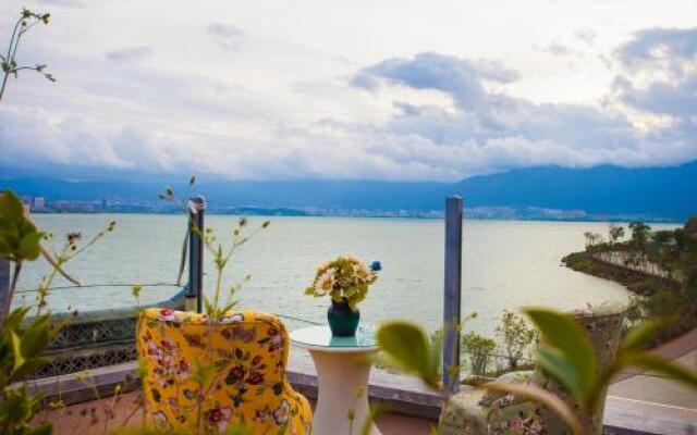 Dali Luzhoufan Seaview Hotel