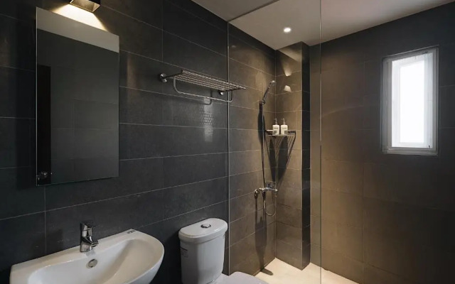 Mutter Apartment