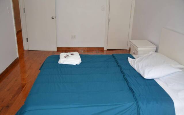 The Topping Three-Bedroom Apartment