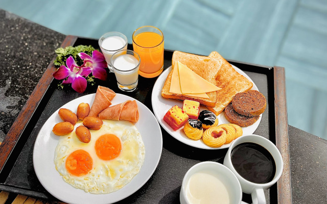Alani Sea View Hotel