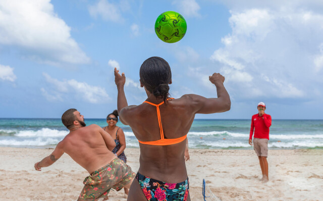 Valentin Imperial Riviera Maya – All Inclusive – Adults Only