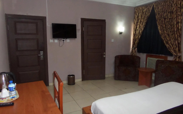 Prixair Pure Hotel Wuse