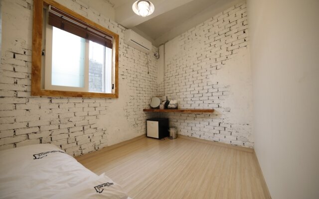 Good Day Mate Hostel