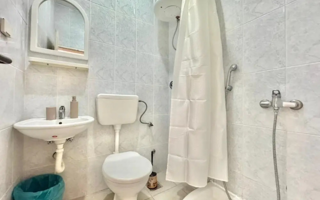 B&M Holiday Rooms