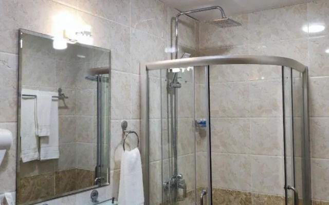 Bek Plus Hotel