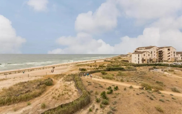 Beautiful House in Lacanau Near sea