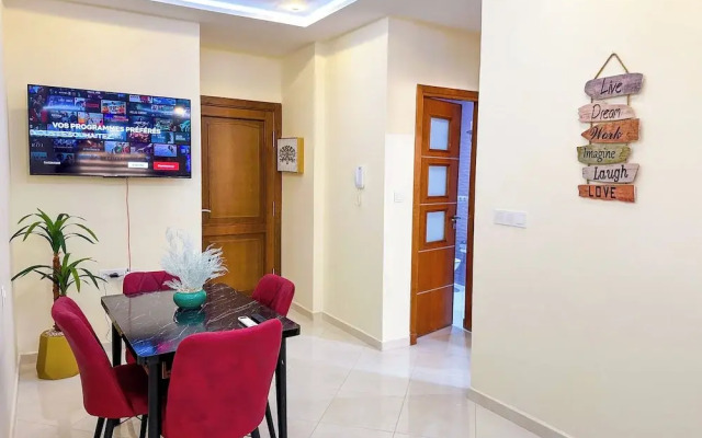 Elite Holiday Homes - Luxury & Centric Flat