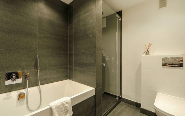 Whymper Zermatt in Zermatt