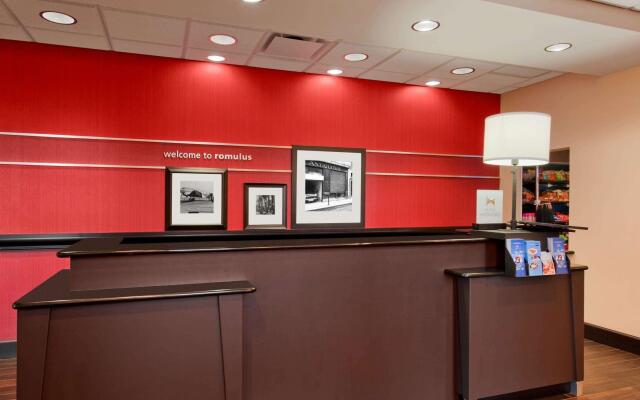 Hampton Inn & Suites Detroit / Airport - Romulus