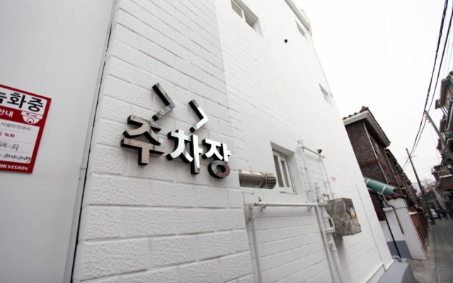 Seongbuk (Seokgye Station) Nabi