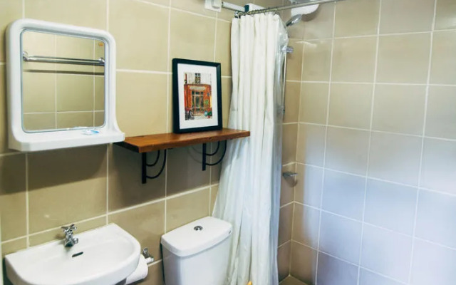 Bamboo Hostel Palawan