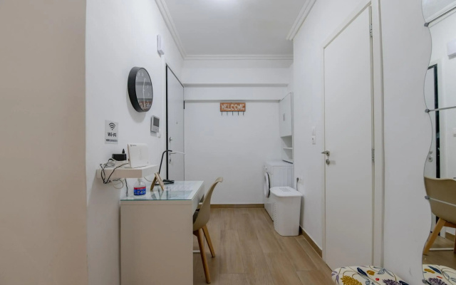 Kallithea Garden Flat
