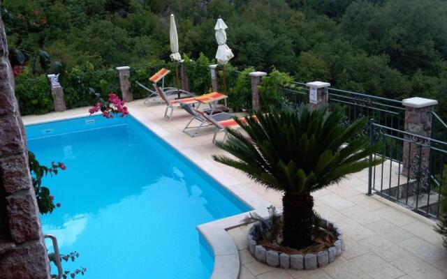 Apartments Villa Čučuk